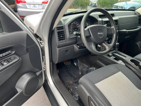 2010 Jeep Liberty Sport