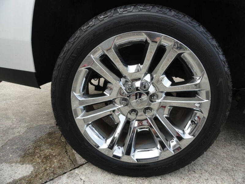 2017 GMC Yukon SLT