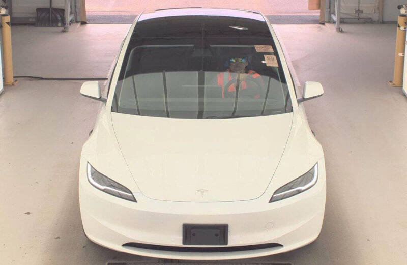2025 Tesla Model 3 Long Range