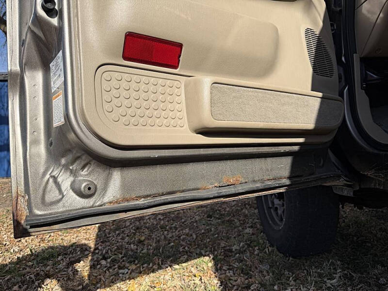 2005 Ford Excursion Limited