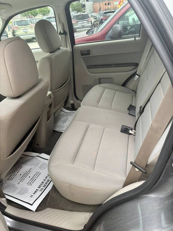2011 Ford Escape XLT