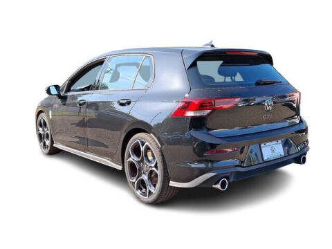 2025 Volkswagen Golf GTI Autobahn