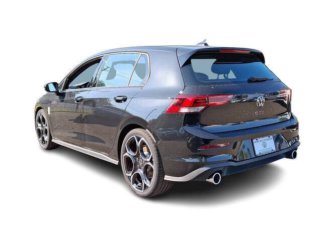 2025 Volkswagen Golf GTI Autobahn