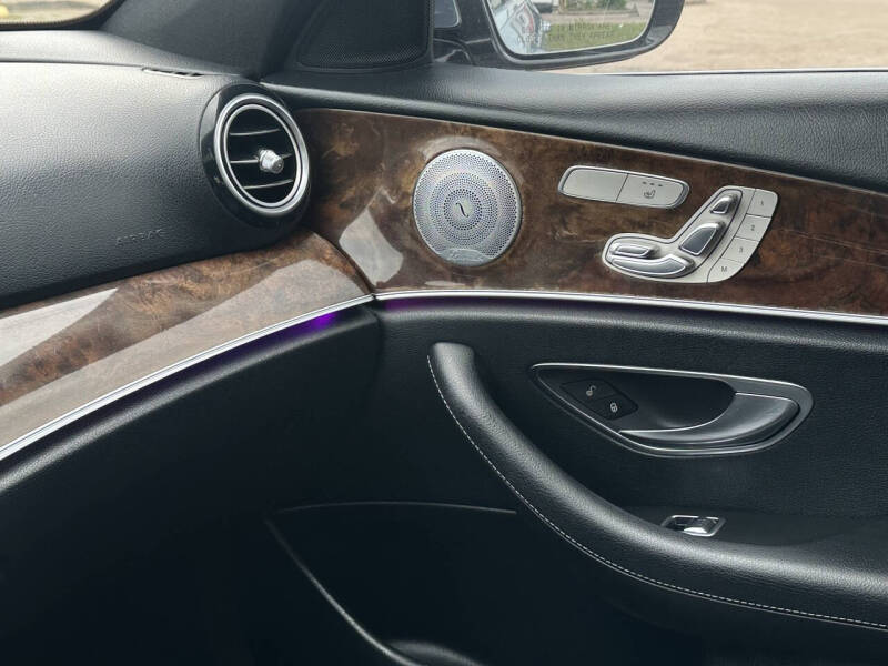 2017 Mercedes-Benz E-Class E 300 4MATIC