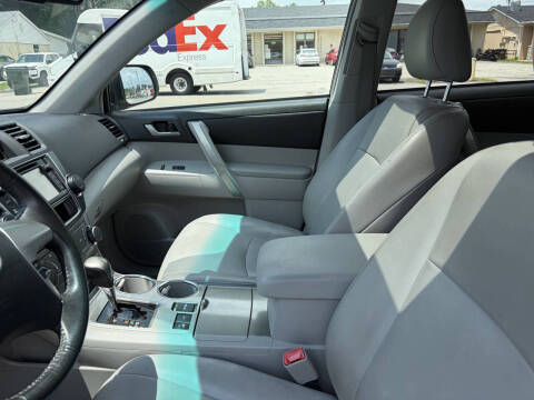 2013 Toyota Highlander Plus