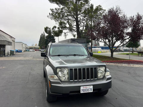 2012 Jeep Liberty Latitude