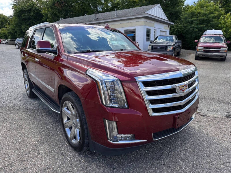 2017 Cadillac Escalade Luxury