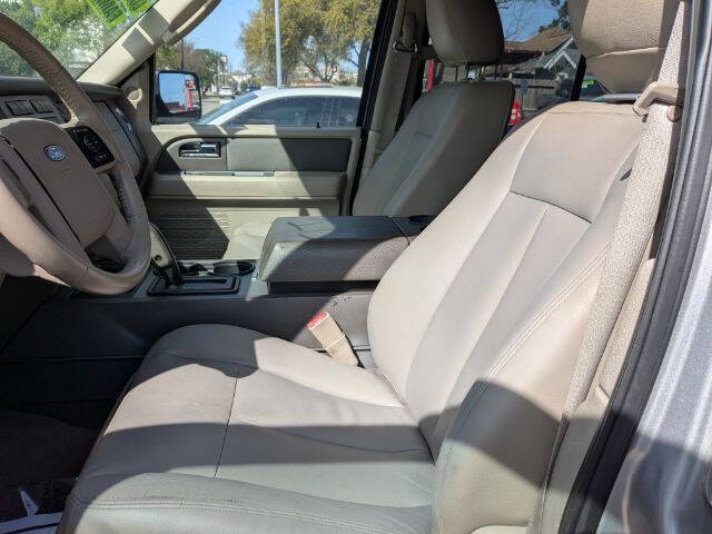 2012 Ford Expedition XLT