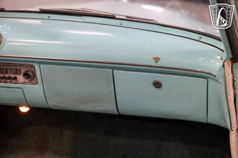 1953 Ford Crestline