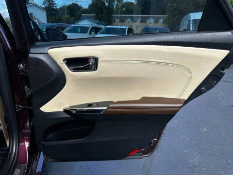 2016 Toyota Avalon Limited