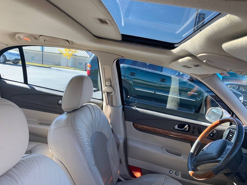 2001 Lincoln Continental