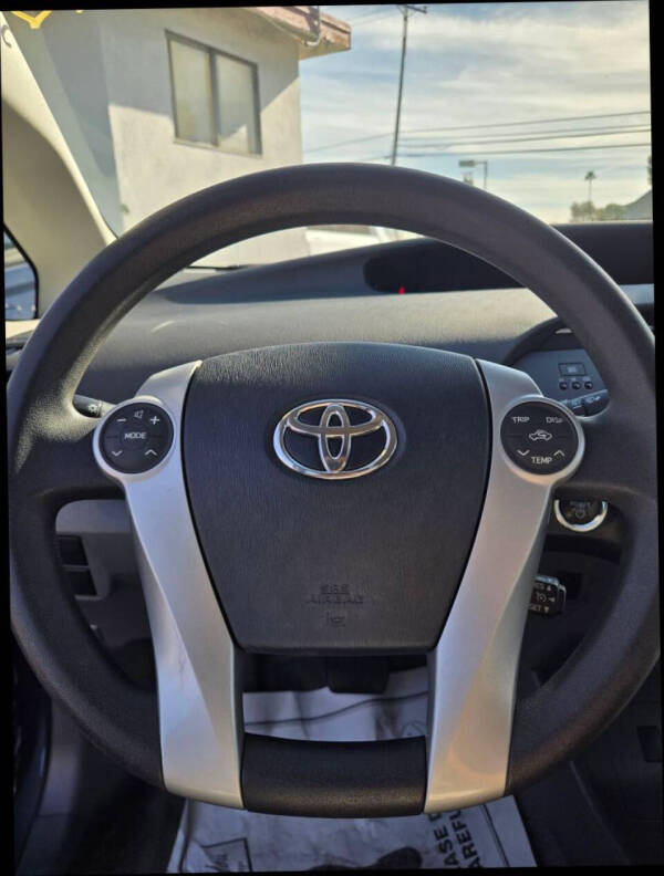 2010 Toyota Prius II