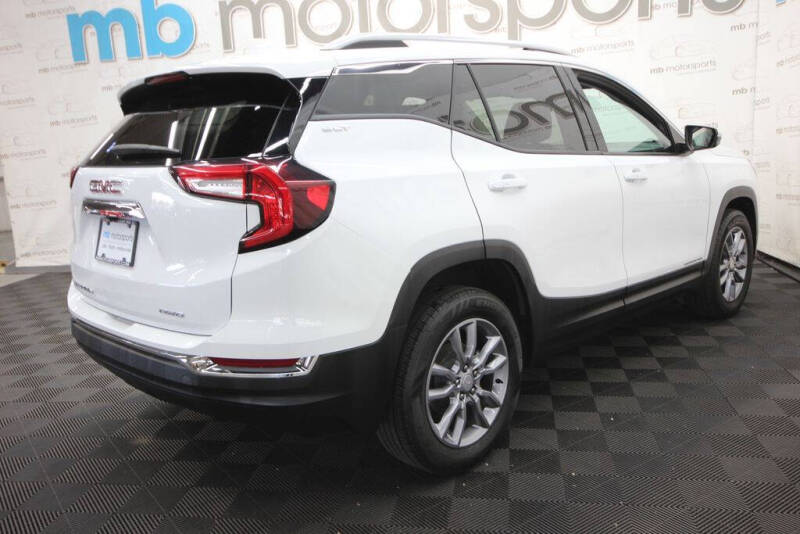 2023 GMC Terrain SLT