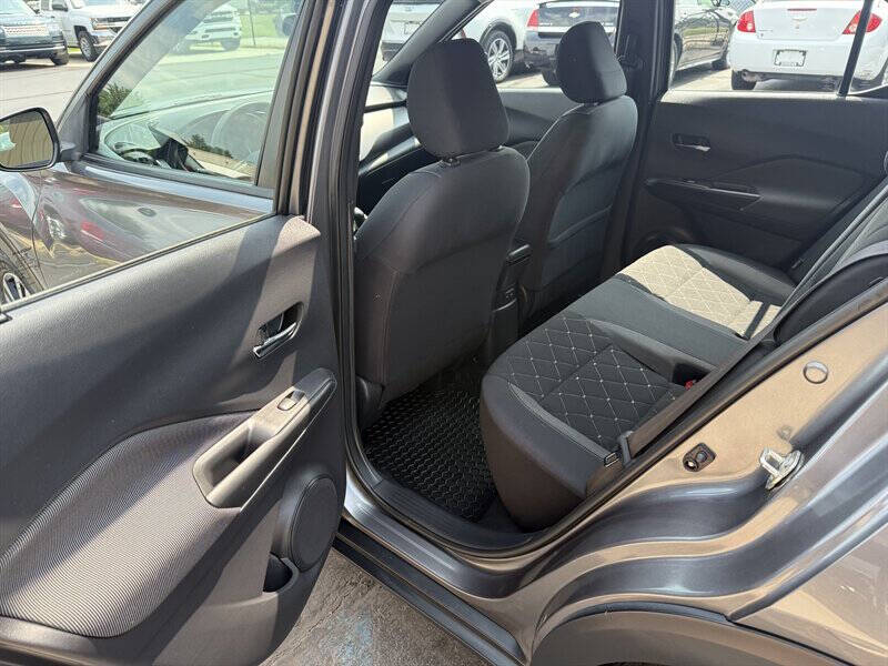 2020 Nissan Kicks SV