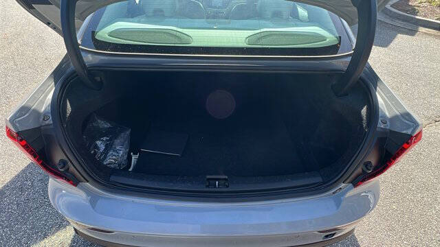 2024 Volvo S60 B5 Plus Dark Theme