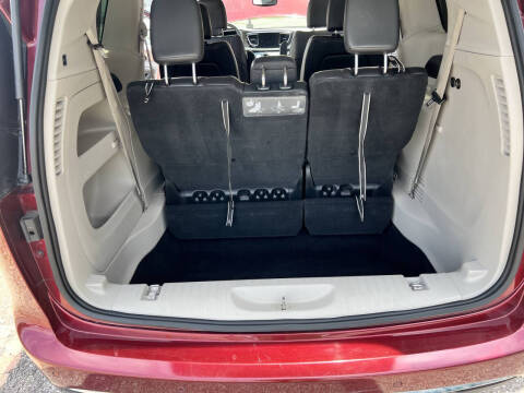 2017 Chrysler Pacifica Touring-L