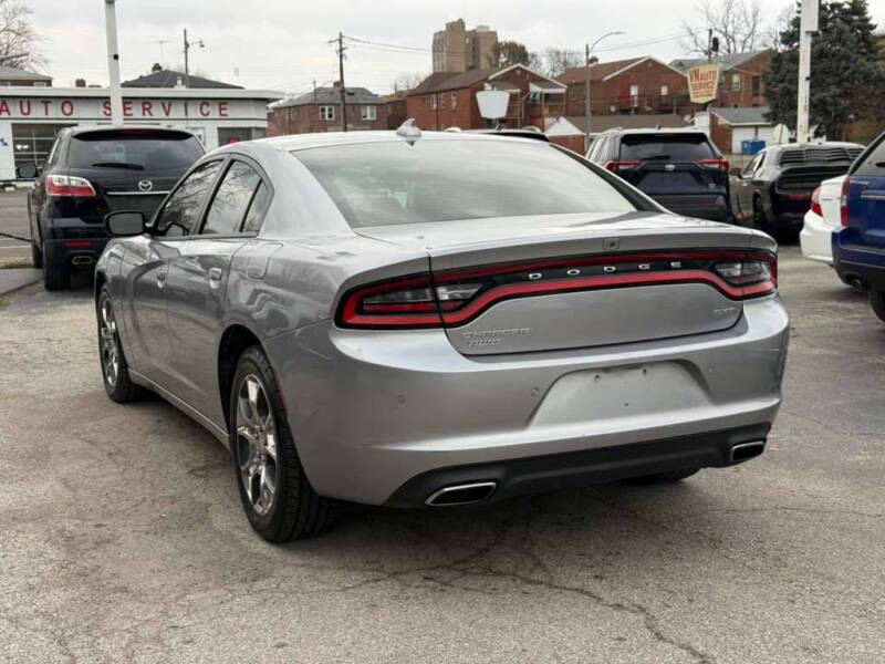 2015 Dodge Charger SXT