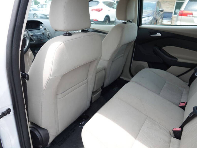 2015 Ford Focus SE