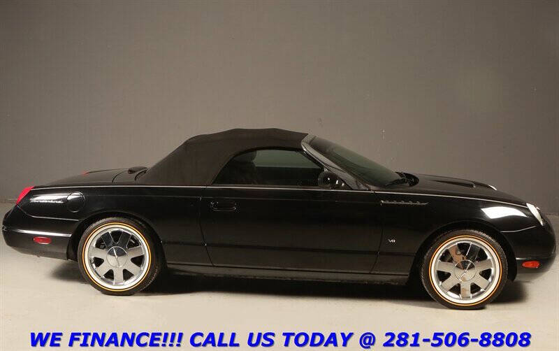 2003 Ford Thunderbird