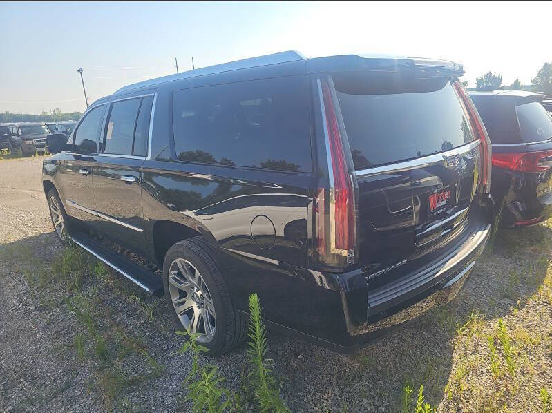 2016 Cadillac Escalade ESV Premium Collection