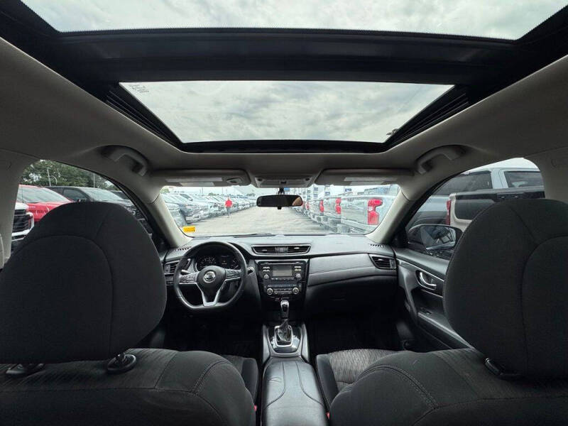 2017 Nissan Rogue
