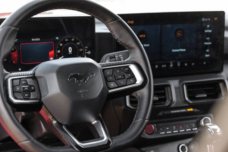 2025 Ford Mustang EcoBoost