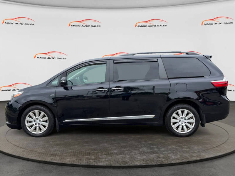 2017 Toyota Sienna