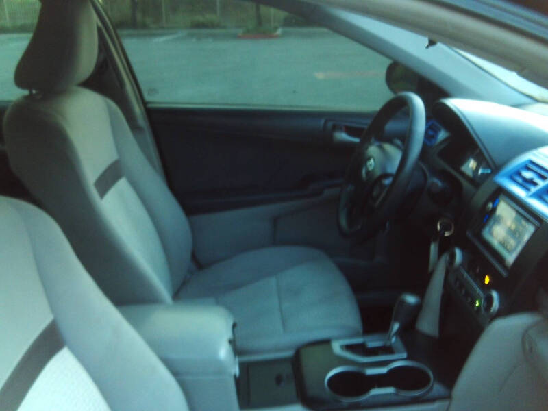 2012 Toyota Camry LE