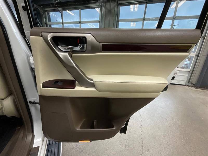 2017 Lexus GX 460
