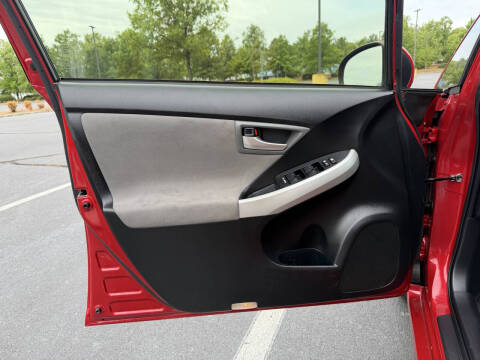 2012 Toyota Prius Three
