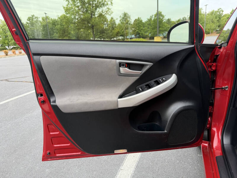 2012 Toyota Prius Three