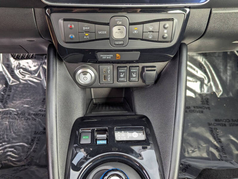 2024 Nissan LEAF SV PLUS