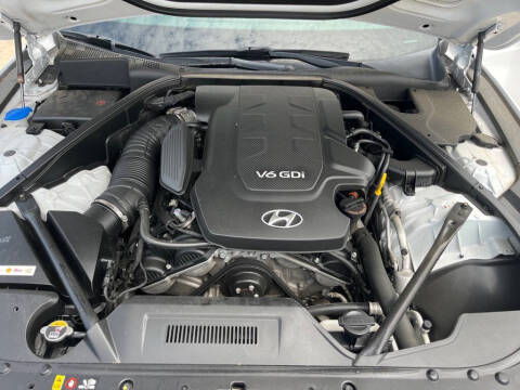 2015 Hyundai Genesis