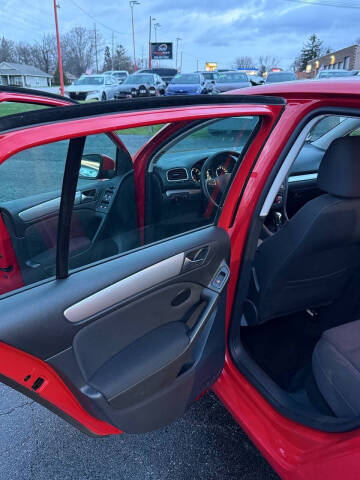 2013 Volkswagen Golf 2.5L PZEV