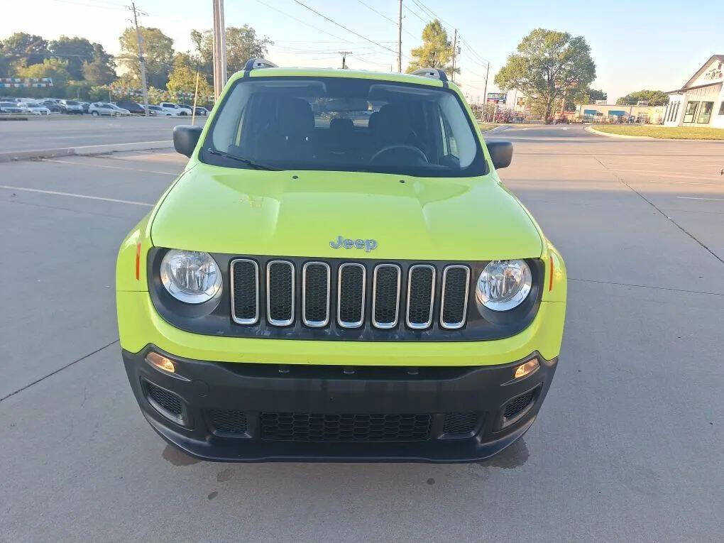 2017-jeep-renegade-sport-4x4-4dr-suv.jpg