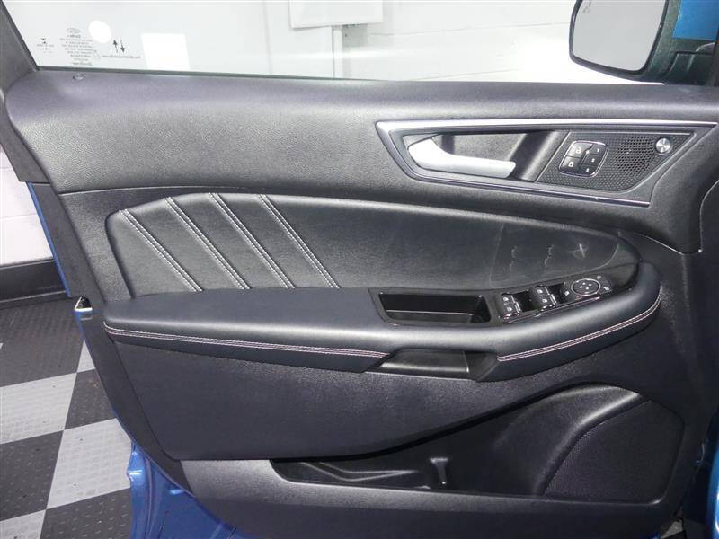 2020 Ford Edge ST