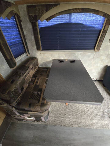 2006 Coachmen RV Aurora