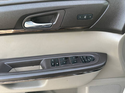 2013 GMC Acadia Denali