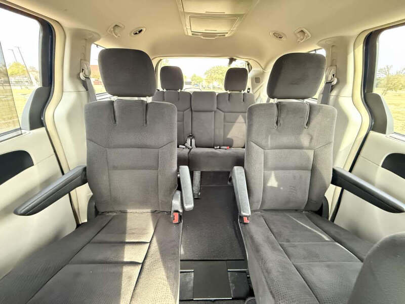 2015 Chrysler Town and Country Touring