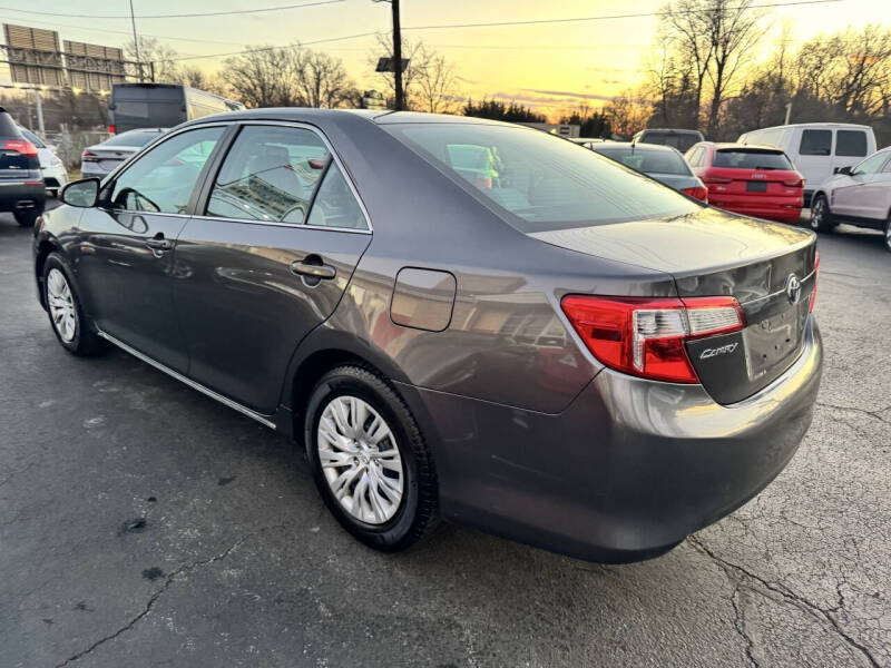 2014 Toyota Camry LE