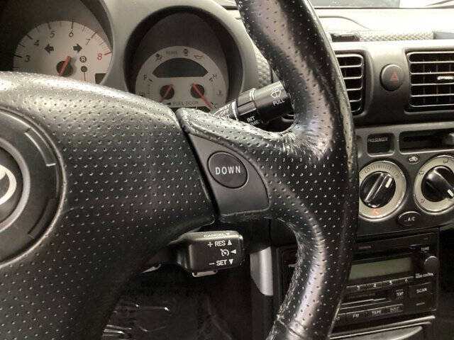 2003 Toyota MR2 Spyder