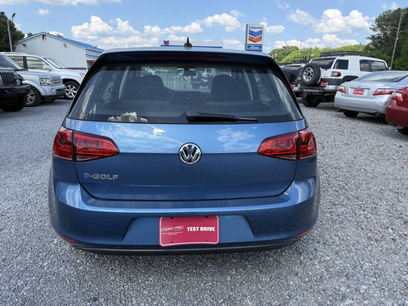 2016 Volkswagen e-Golf SE