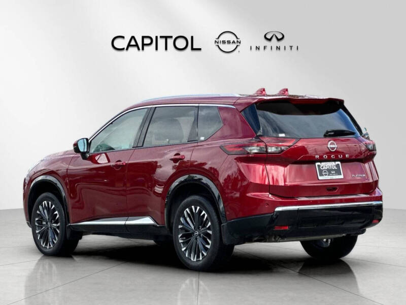 2025 Nissan Rogue Platinum