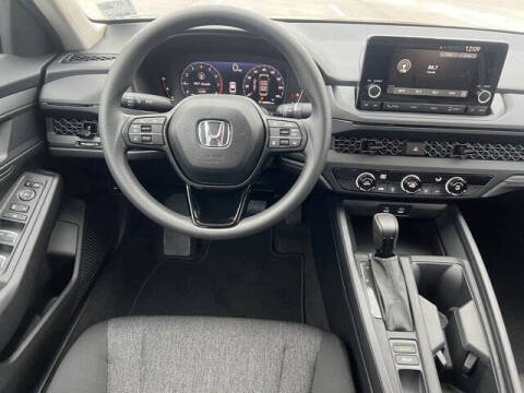 2025 Honda Accord LX