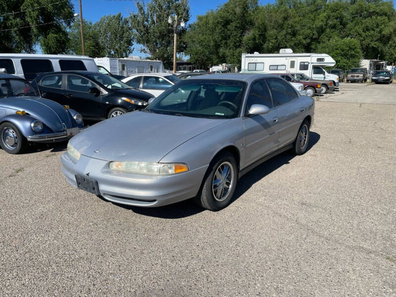 1999 Oldsmobile Intrigue GL photo 2