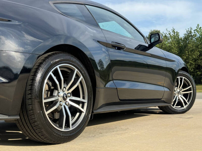 2016 Ford Mustang EcoBoost Premium