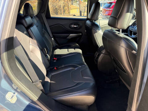 2021 Jeep Cherokee 80th Anniversary Edition