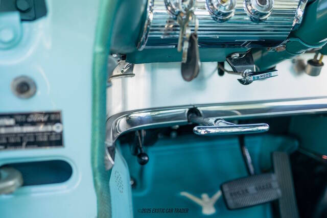 1960 Ford Thunderbird