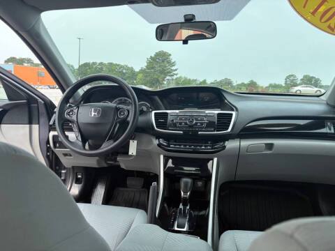 2017 Honda Accord LX