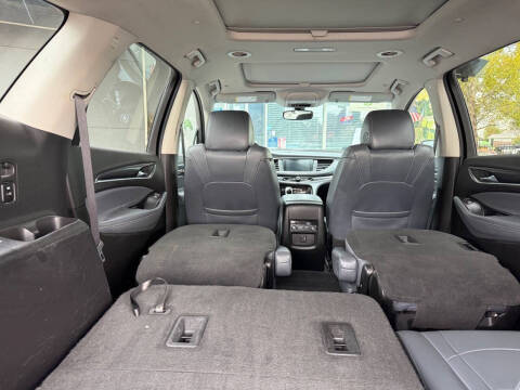 2020 Buick Enclave Essence